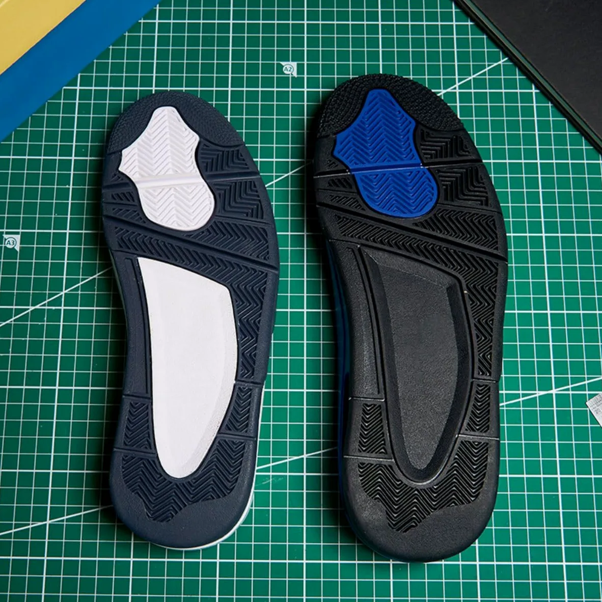 Chaussures de Basket-Ball pour Hommes Chaussures de Sport pour Hommes Chaussures de Sport de Grande Taille Chaussures de Basket-Ball à la Mode