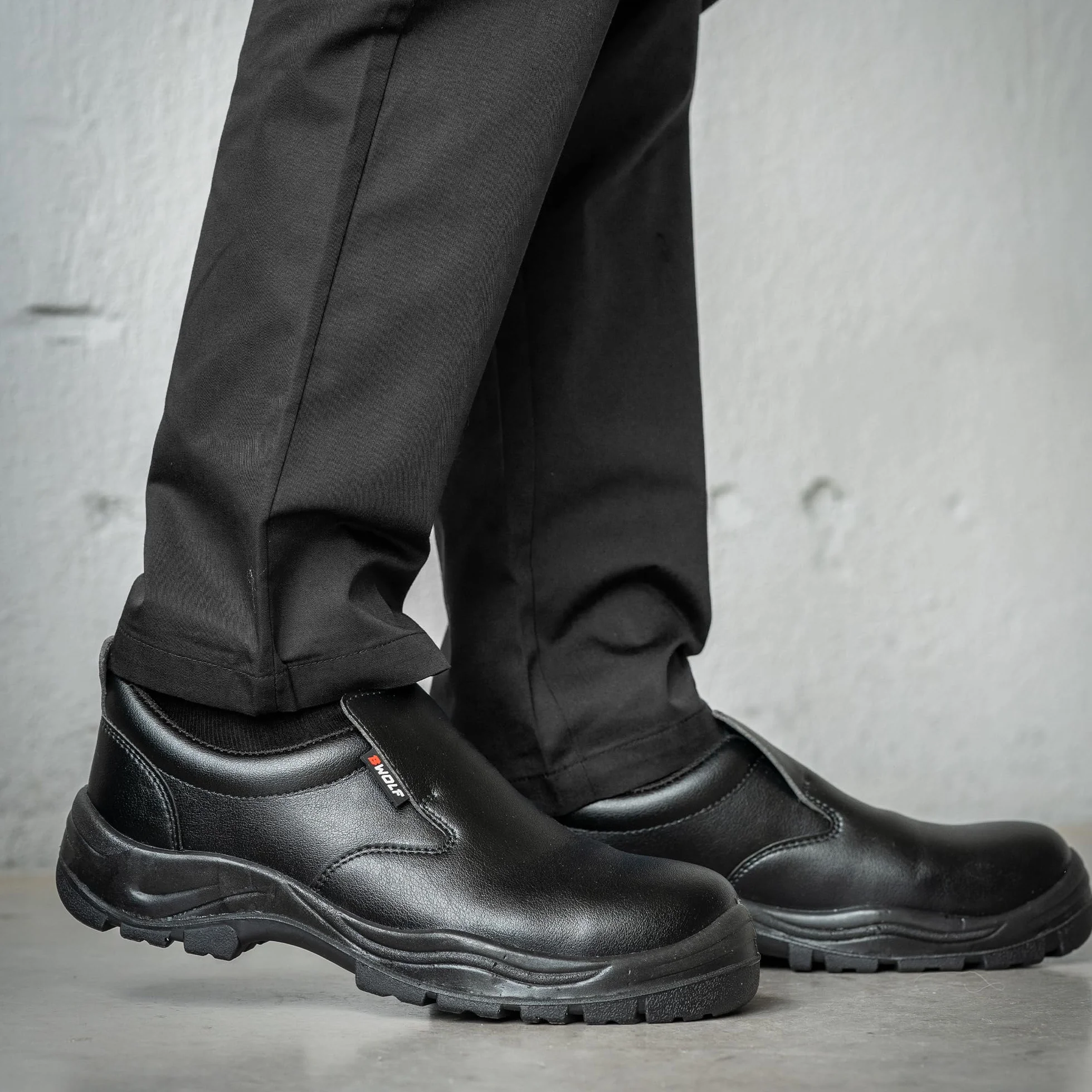 BWOLF Astral S2 SRC Chaussure Cuisine Chaussures de Sécurité Hommes Cuisine Unisex, Imperméables, Résistantes à l'huile, Antidérapantes
