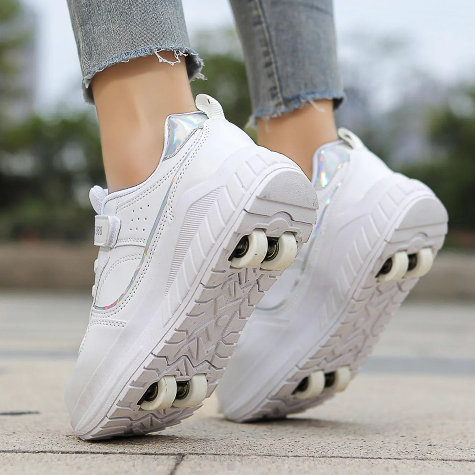 ENEN Chaussure a Roulette Mode Fille, Mode Rue Chaussures a roulettes Retractable Garçons, Basket Roulette Enfant, Roller 4 Roues Déformable Adolescents pour Rue Extérieure Jouer