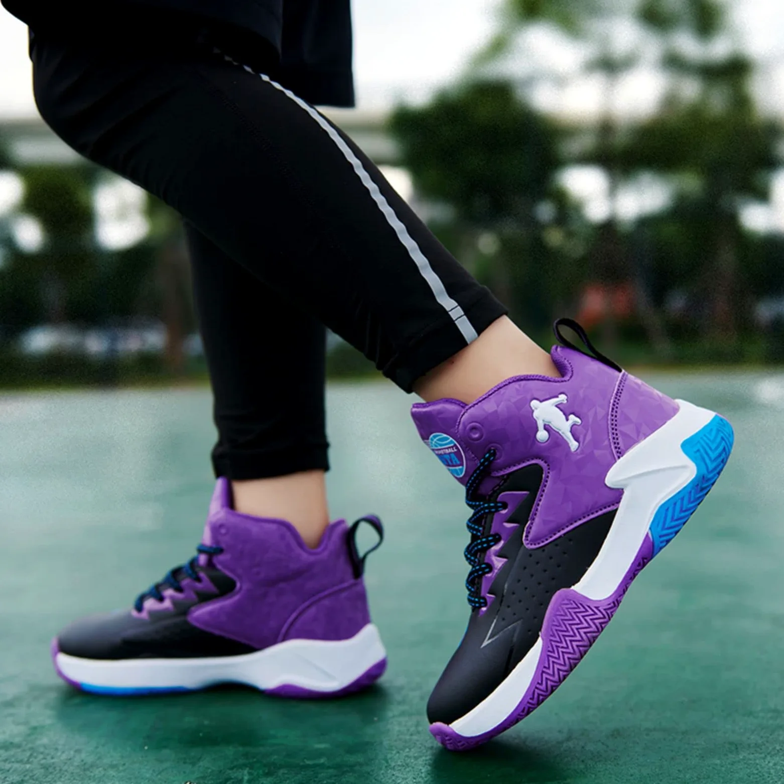 Chaussures de Basket - Ball pour Enfants légères et Confortables Sneakers Chaussures de Course