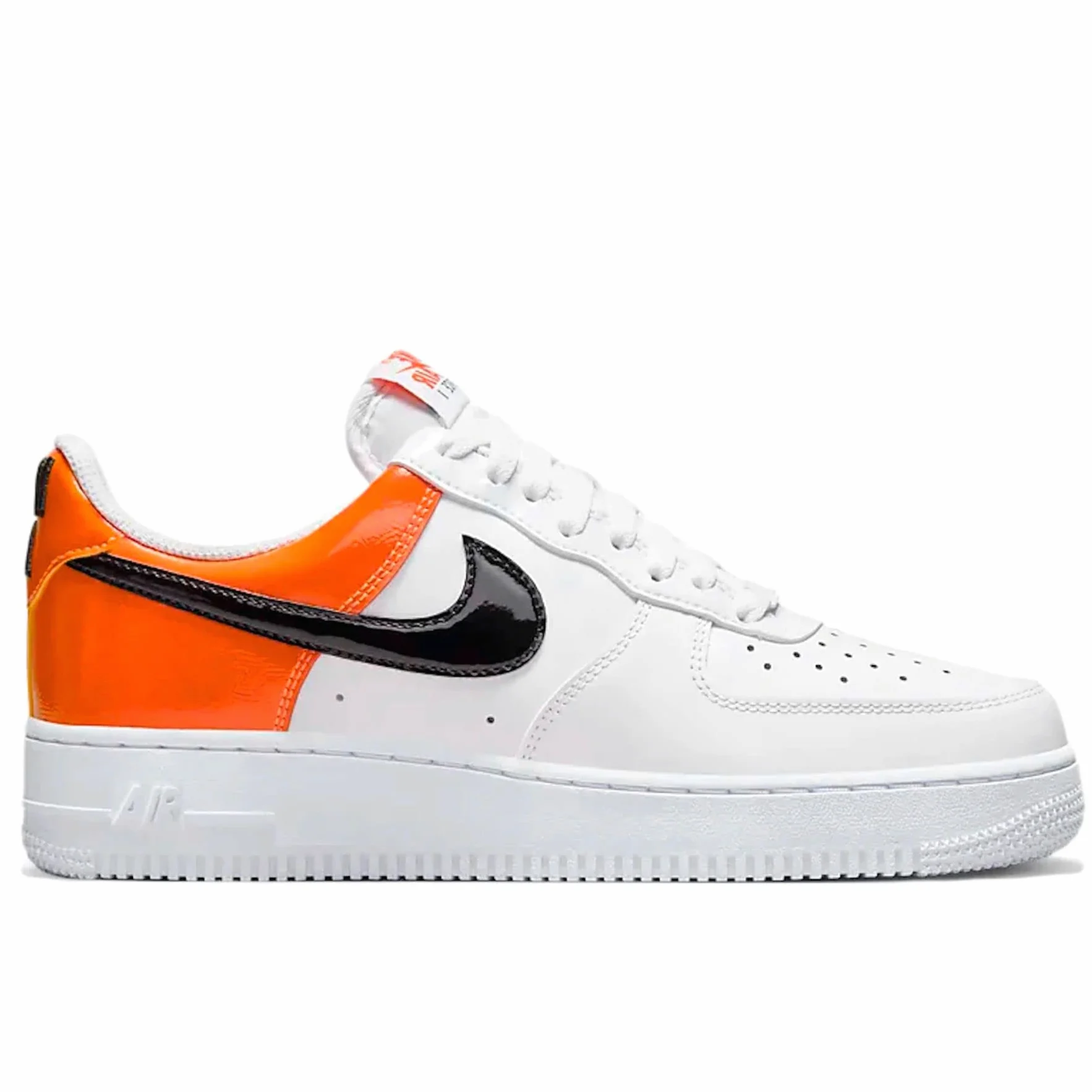 Nike - Air Force 1 07 Ess W - DJ9942103 - Couleur: Blanc-Orange - Pointure: