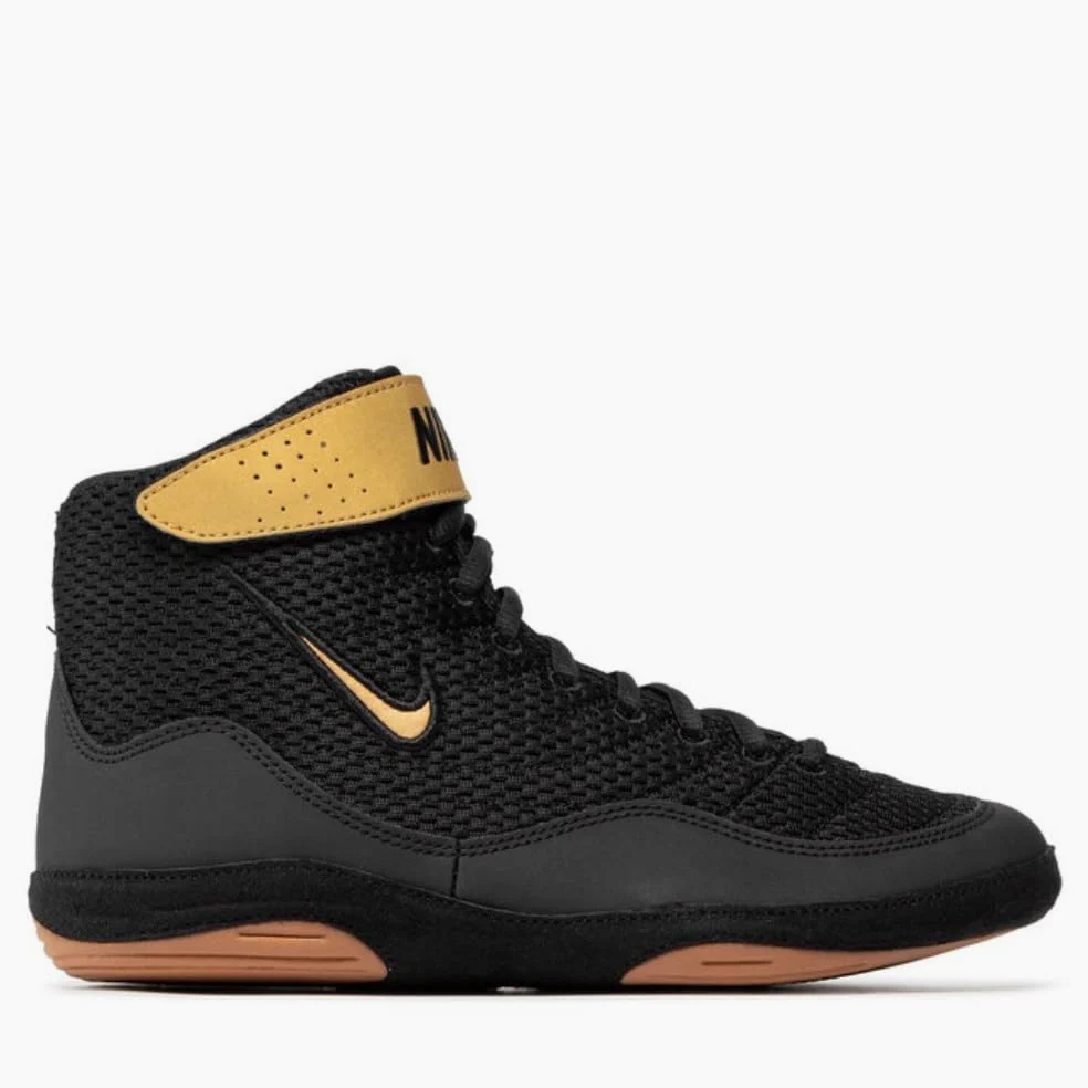 Inflict 3 chaussures de lutte par Nike