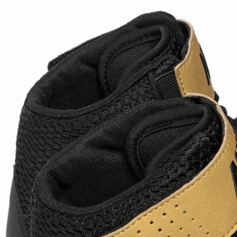 Inflict 3 chaussures de lutte par Nike