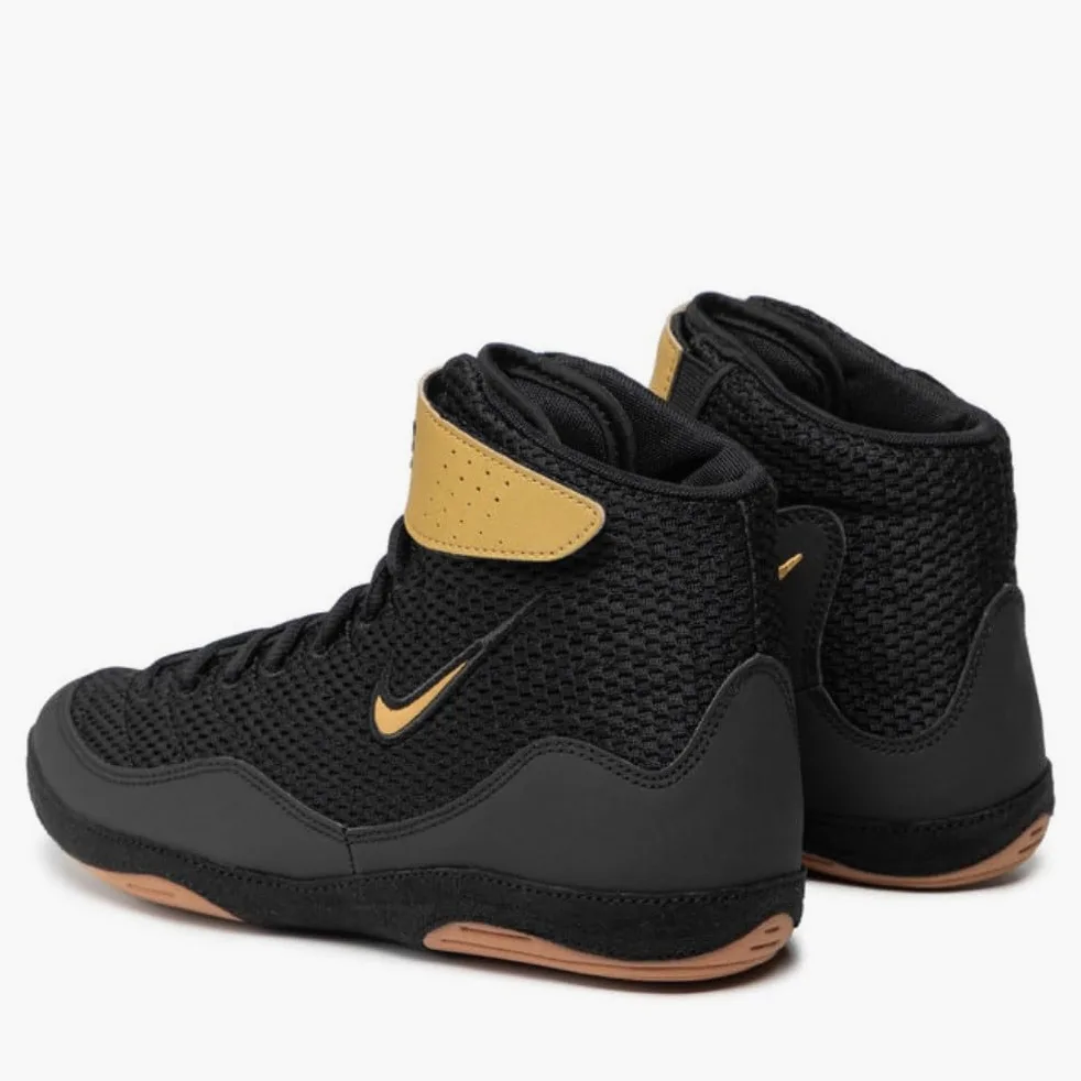 Inflict 3 chaussures de lutte par Nike